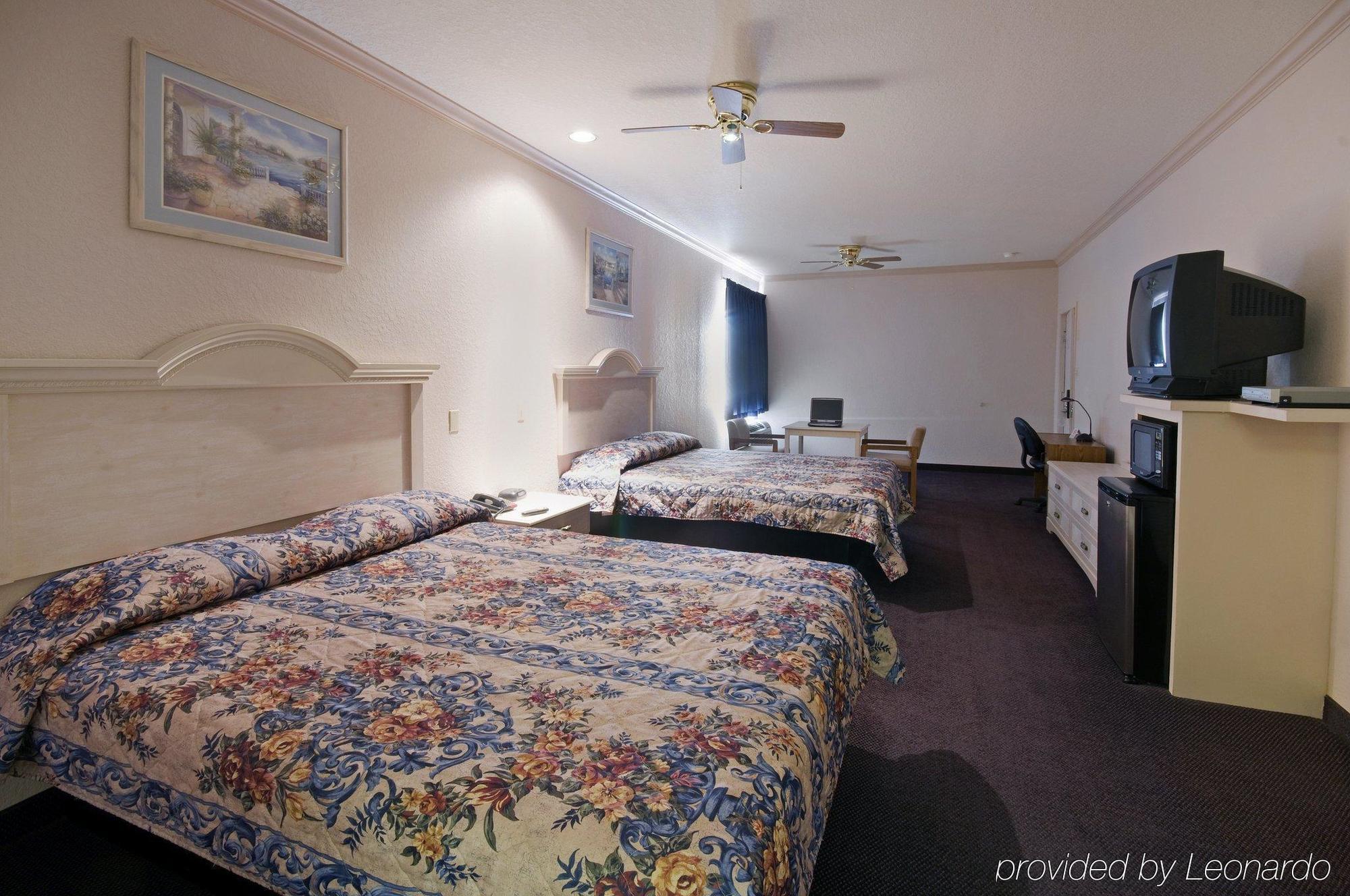 Americas Best Value Platinum Inn & Suites Houston Szoba fotó